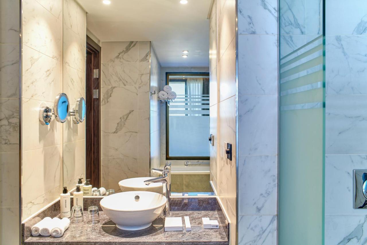 Crowne Plaza - West Cairo Arkan By Ihg 6th of October City Exteriér fotografie Bathroom