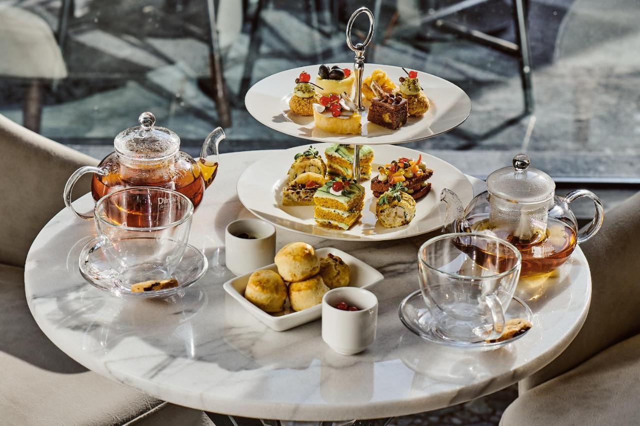 Crowne Plaza - West Cairo Arkan By Ihg 6th of October City Exteriér fotografie Afternoon tea at the InterContinental London Park Lane