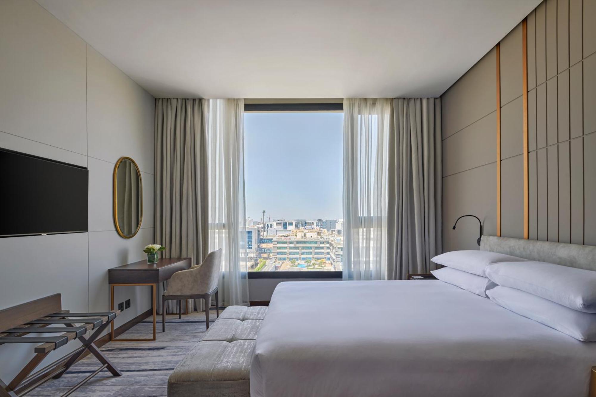 Crowne Plaza - West Cairo Arkan By Ihg 6th of October City Exteriér fotografie Deluxe room